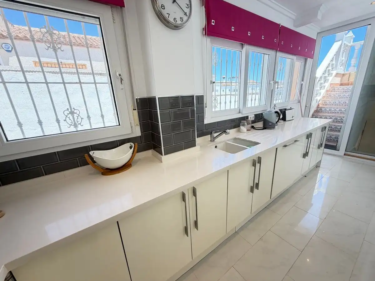 Kitchen of Houses for sale in Orihuela