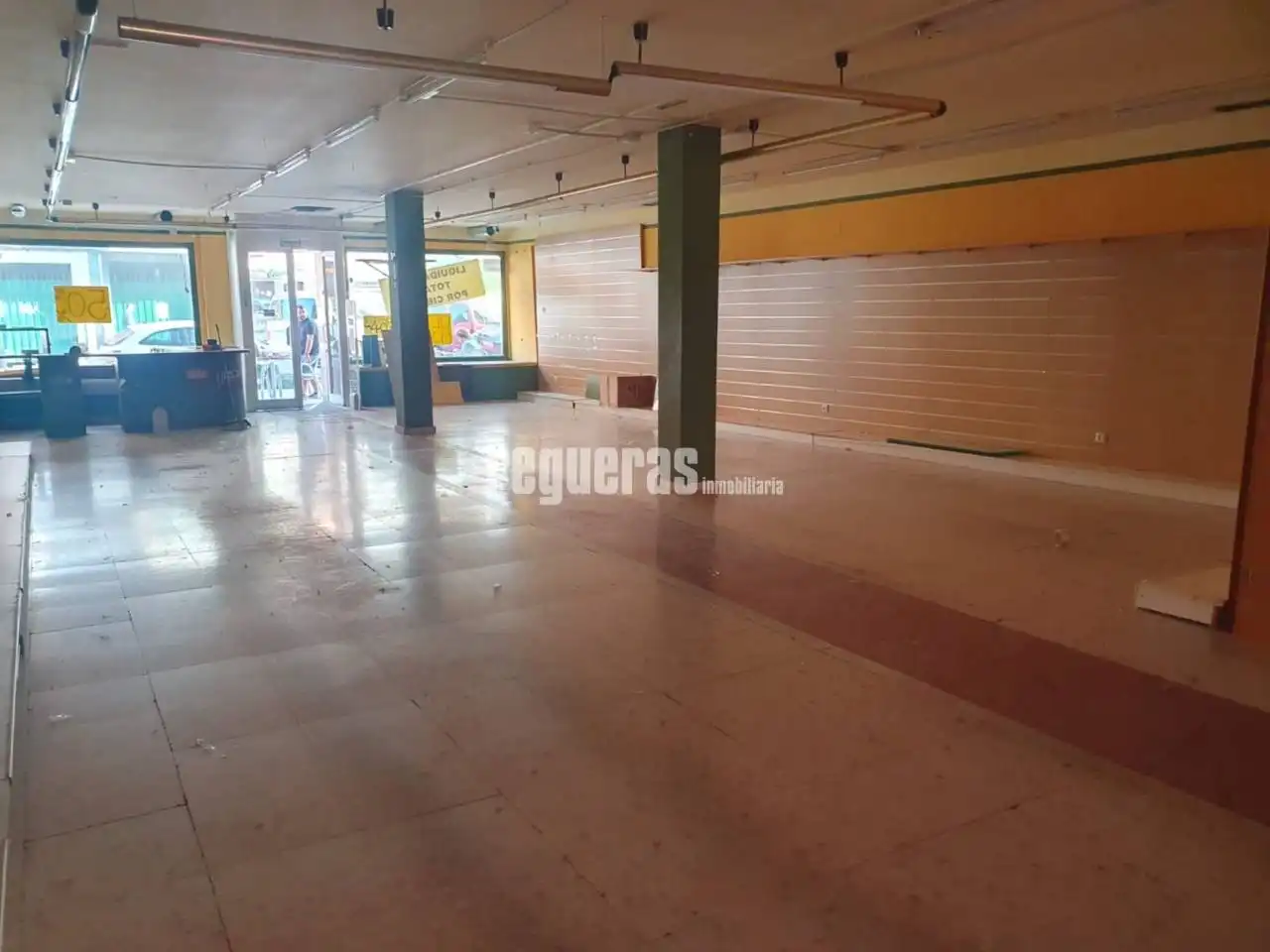 Business premises to rent in Ramiro I, imagen 2