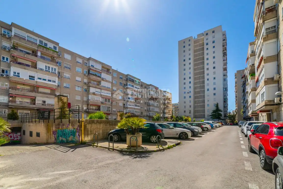 Parking de Piso en venta en Madrid con Trastero