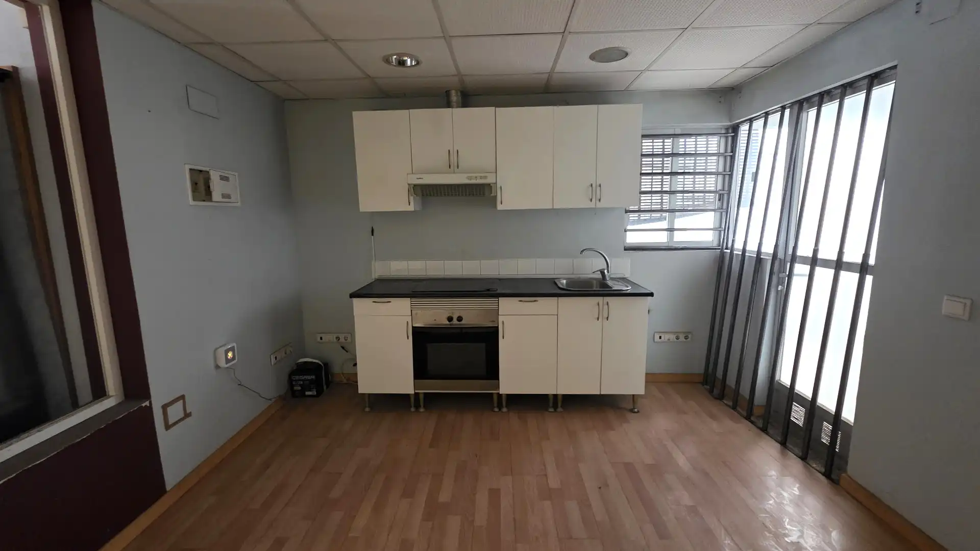 Kitchen of Flat for sale in Sollana  with Air Conditioner, Terrace and Oven