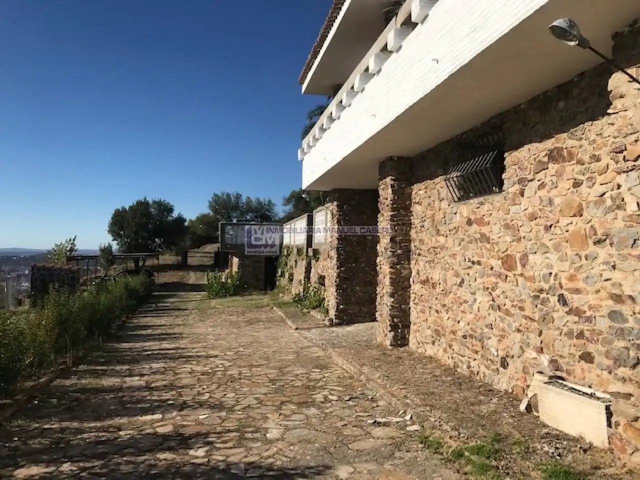 Vista exterior de Casa o chalet en venta en Cáceres con Calefacción, Jardín privado y Piscina