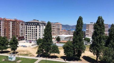 Foto 3 de Piso en venta en Avenida de Castelao, 37, As Travesas - Balaídos, Vigo