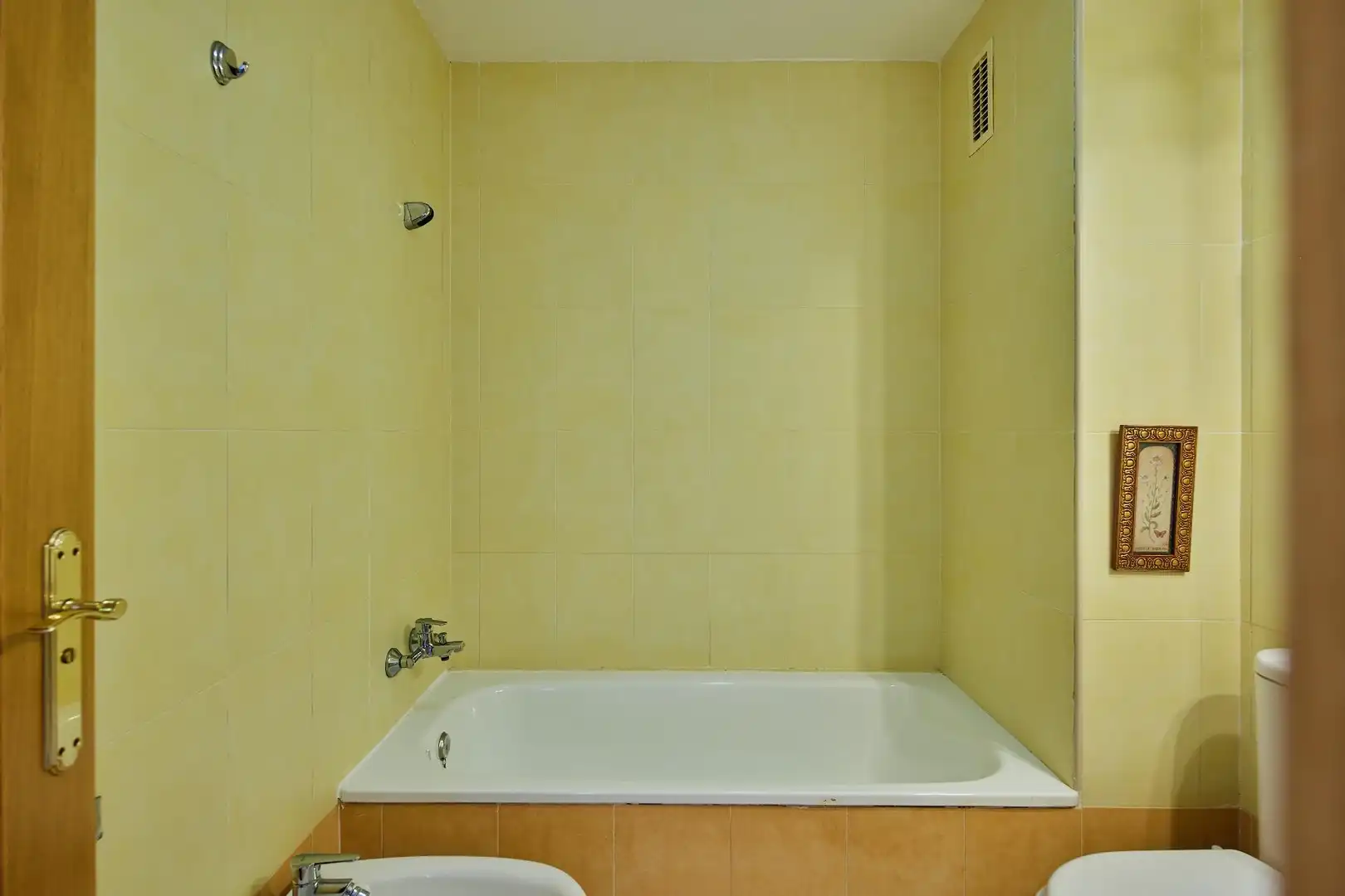 Baño de Casa adosada en venta en Medina Sidonia con Terraza, Balcón y Alarma