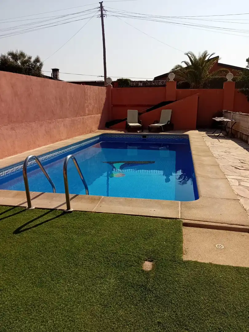 Piscina de Casa o chalet en venta en Palomeque con Aire acondicionado, Calefacción y Jardín privado