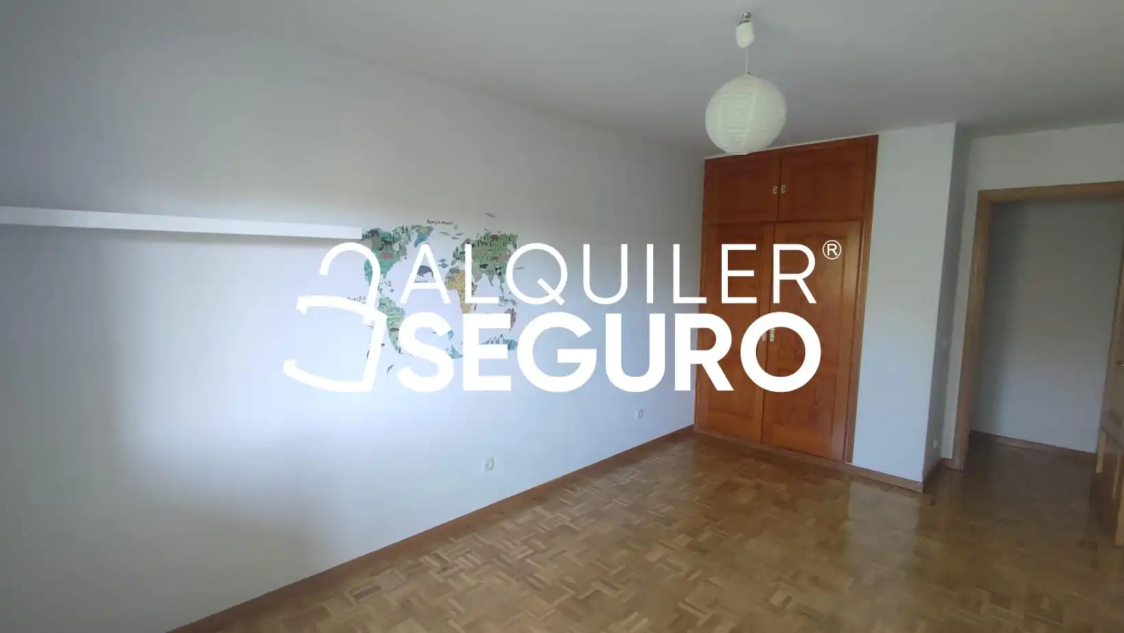 Bedroom of Flat for rent in Tres Cantos  with Heating