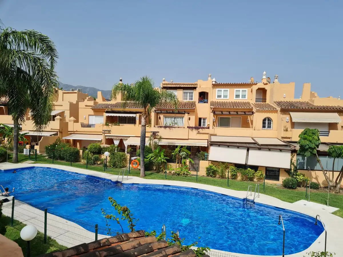 Casa a schiera con piscina in vendita a Calle de Calomela, imagen 12