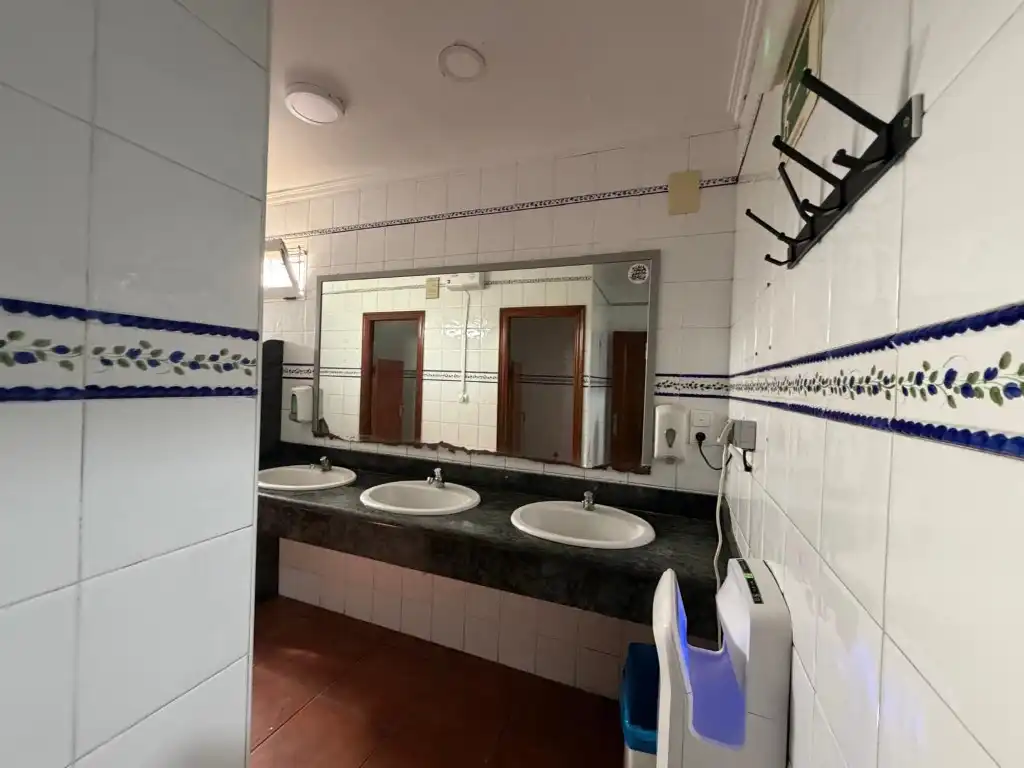 Baño de Local en venta en Barracas