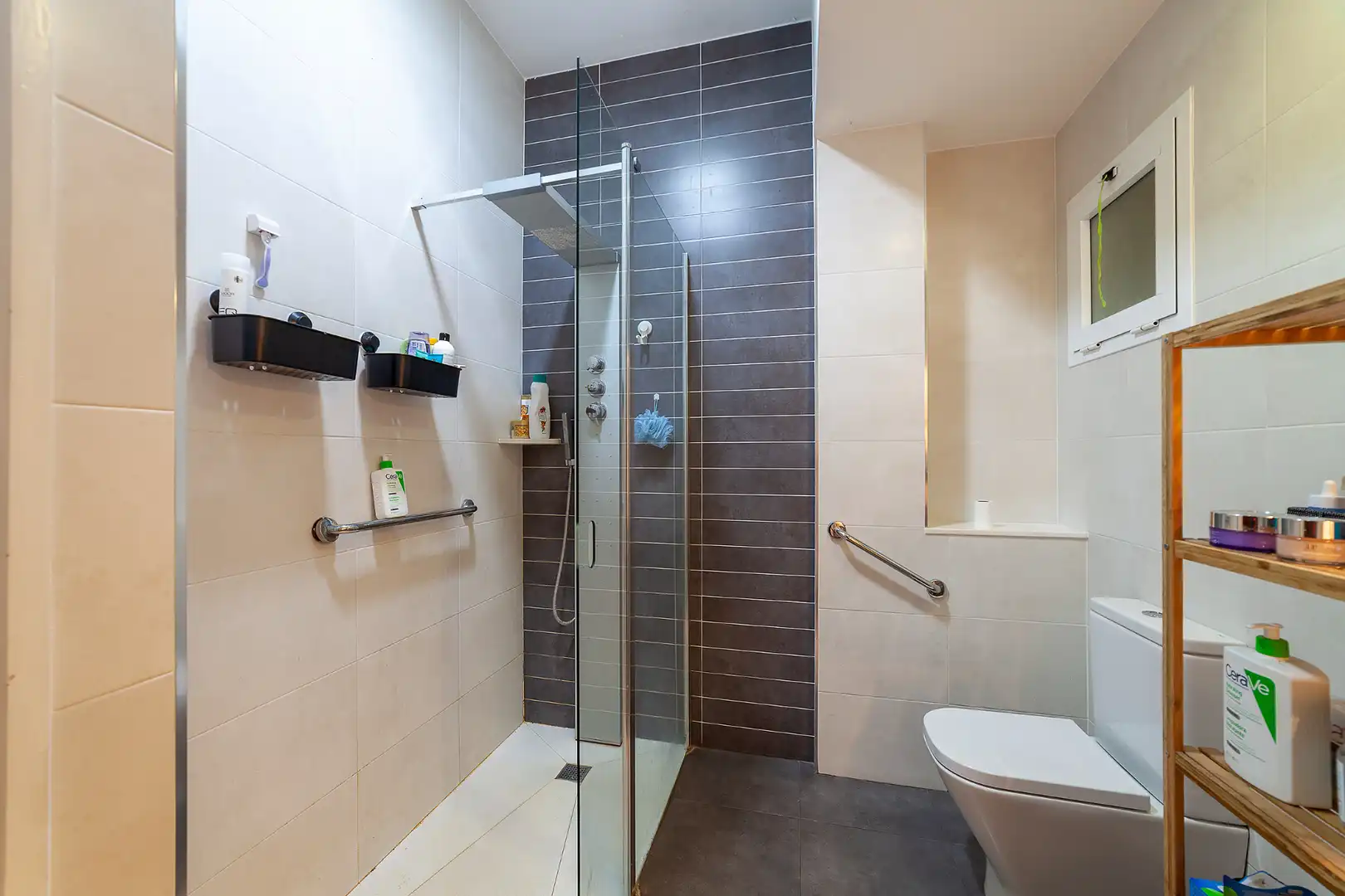 Flat with terrace for sale in Carrer de Navellos, imagen 25