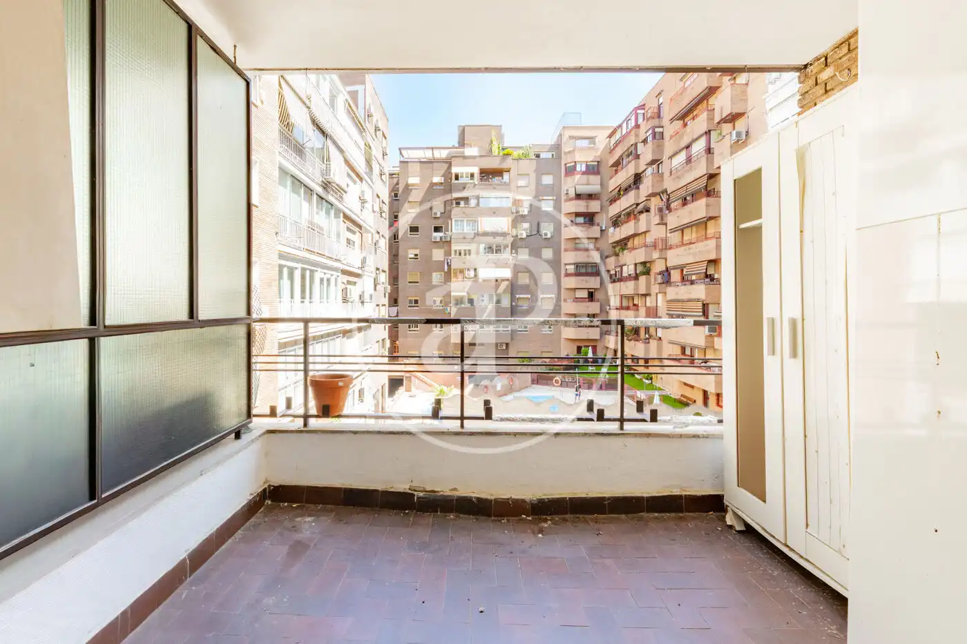 Vista exterior de Piso en venta en Madrid con Calefacción, Terraza y Balcón
