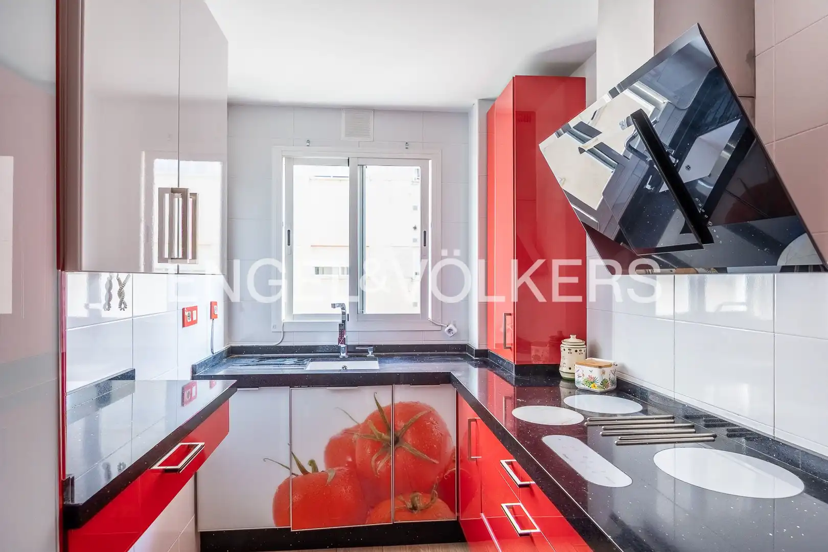 Cocina de Piso en venta en Sevilla con Aire acondicionado, Calefacción y Trastero