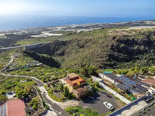 Casa con jardín en venta en Piedra hincada  a Tejina, imagen 43