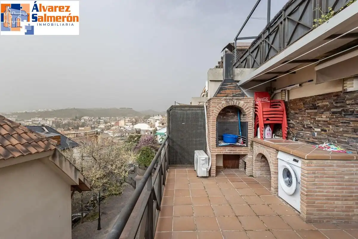 Flat with lift for sale in Barrio de la Vega, imagen 4