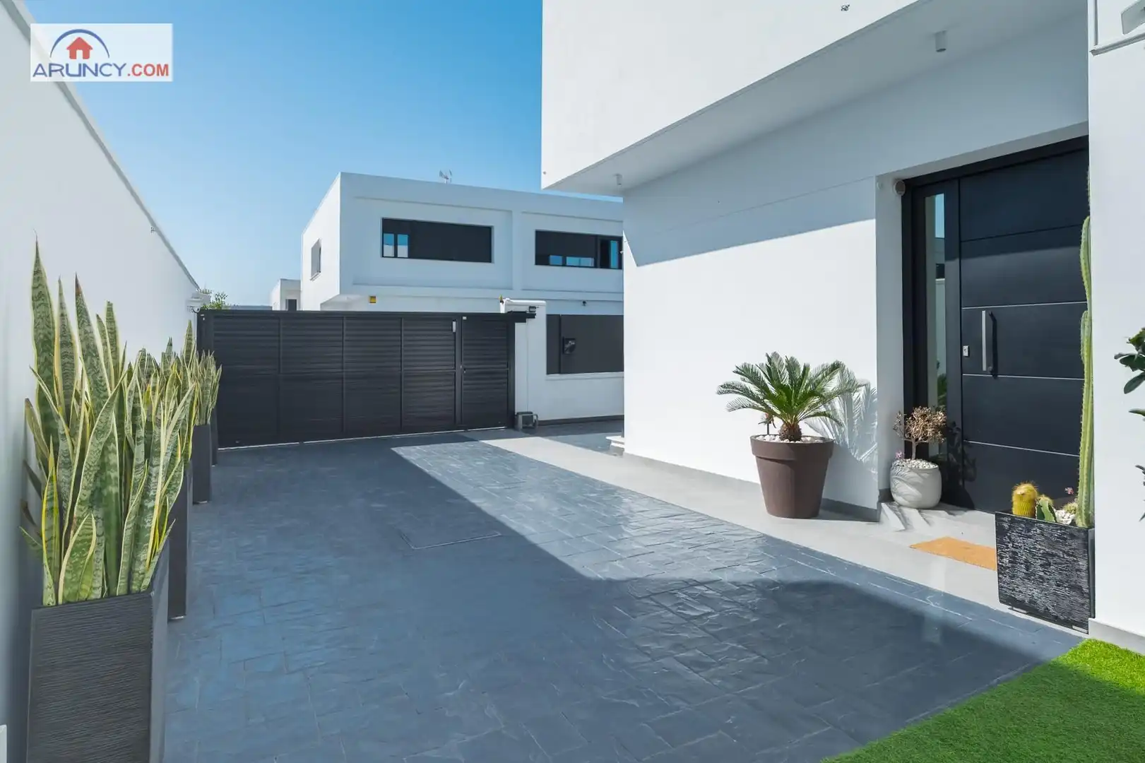 Terraza de Casa adosada en venta en Dos Hermanas con Aire acondicionado, Jardín privado y Terraza