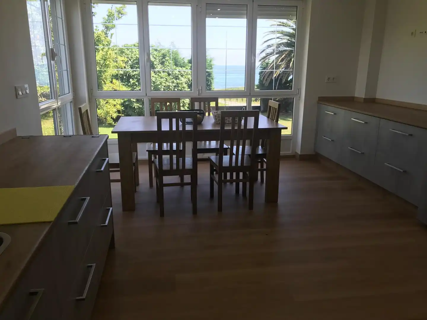 Comedor de Casa o chalet de alquiler en Foz con Jardín privado y Amueblado