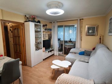 Piso con ascensor en venta en Avenida Avenida Moratalaz