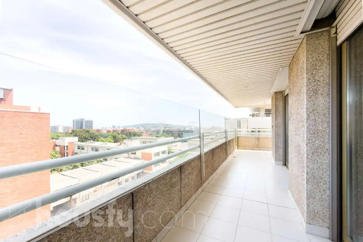 Terraza de Piso en venta en Barcelona con Aire acondicionado, Calefacción y Jardín privado