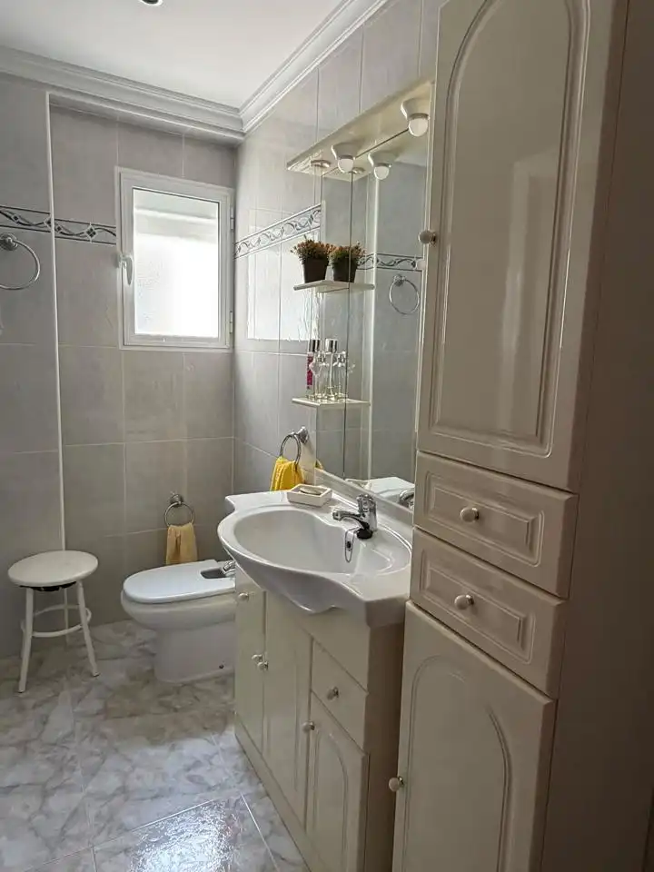 Bathroom of Flat for sale in Vélez-Málaga  with Terrace