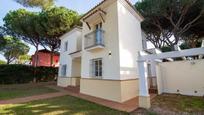 Vista exterior de Casa o xalet en venda en Chiclana de la Frontera amb Aire condicionat, Jardí privat i Traster