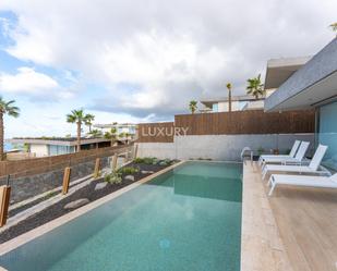Exterior view of House or chalet for sale in Guía de Isora  with Air Conditioner, Heating and Private garden