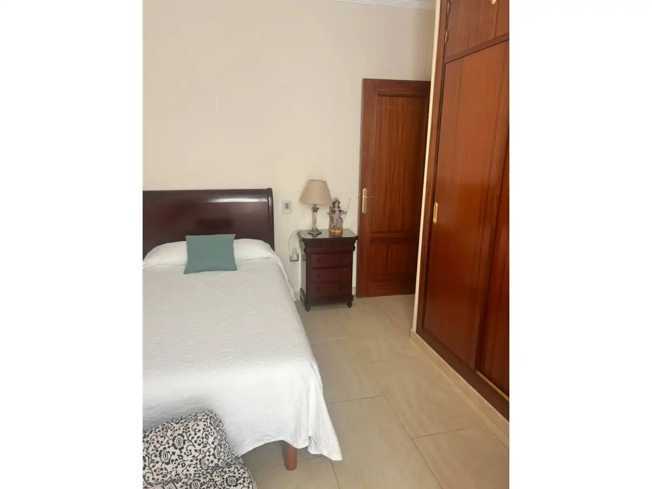 Flat with terrace for sale in Calle Isabel ´La Católica´, imagen 5