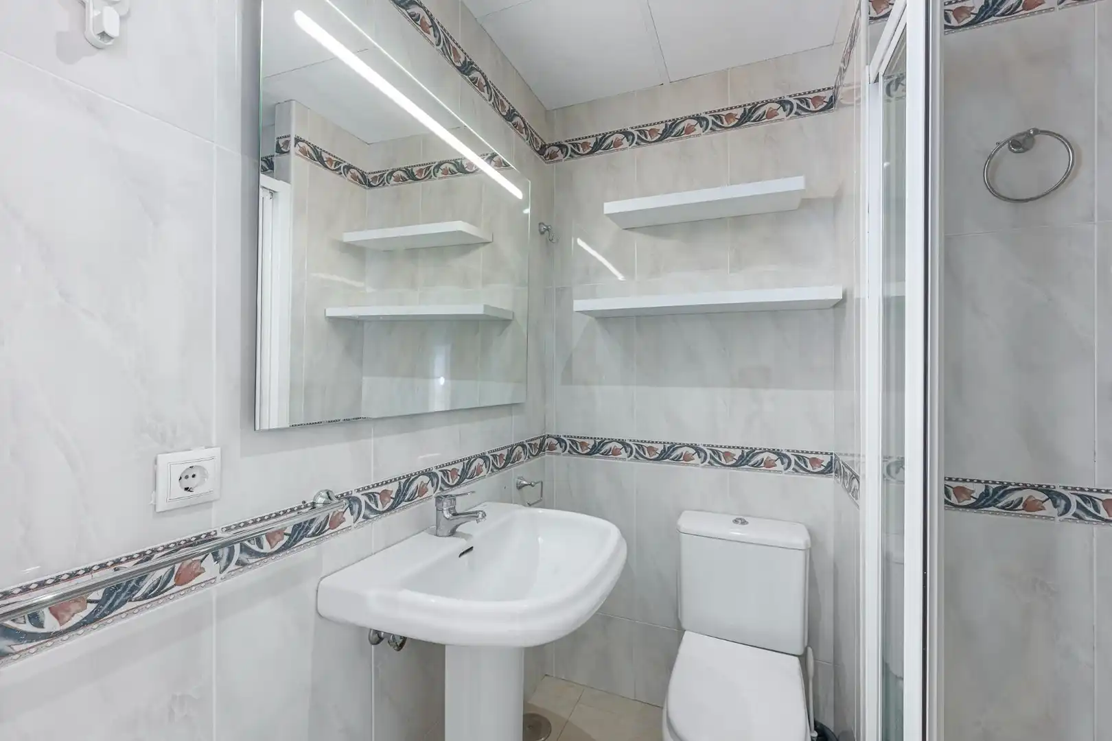 Appartement compact avec ascenseur à louer à Calle QUEMADA, imagen 26