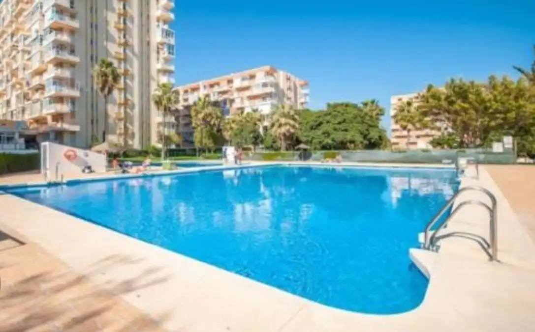 Vivienda con piscina en venta en Avenida Avenida Gamonal, imagen 24