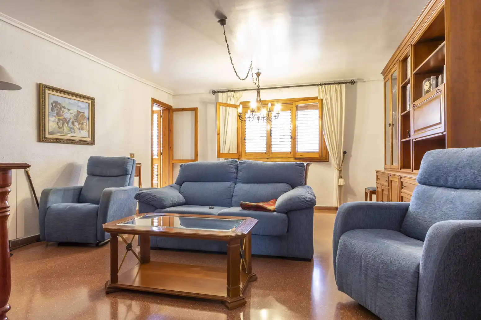 Sala d'estar de Casa adosada en venda en Sagunto / Sagunt amb Terrassa i Balcó