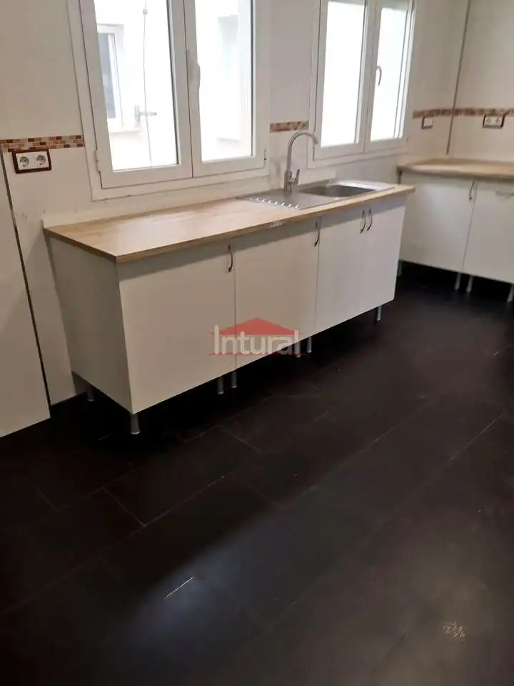 Cocina de Ático en venta en La Gineta con Terraza, Trastero y Amueblado