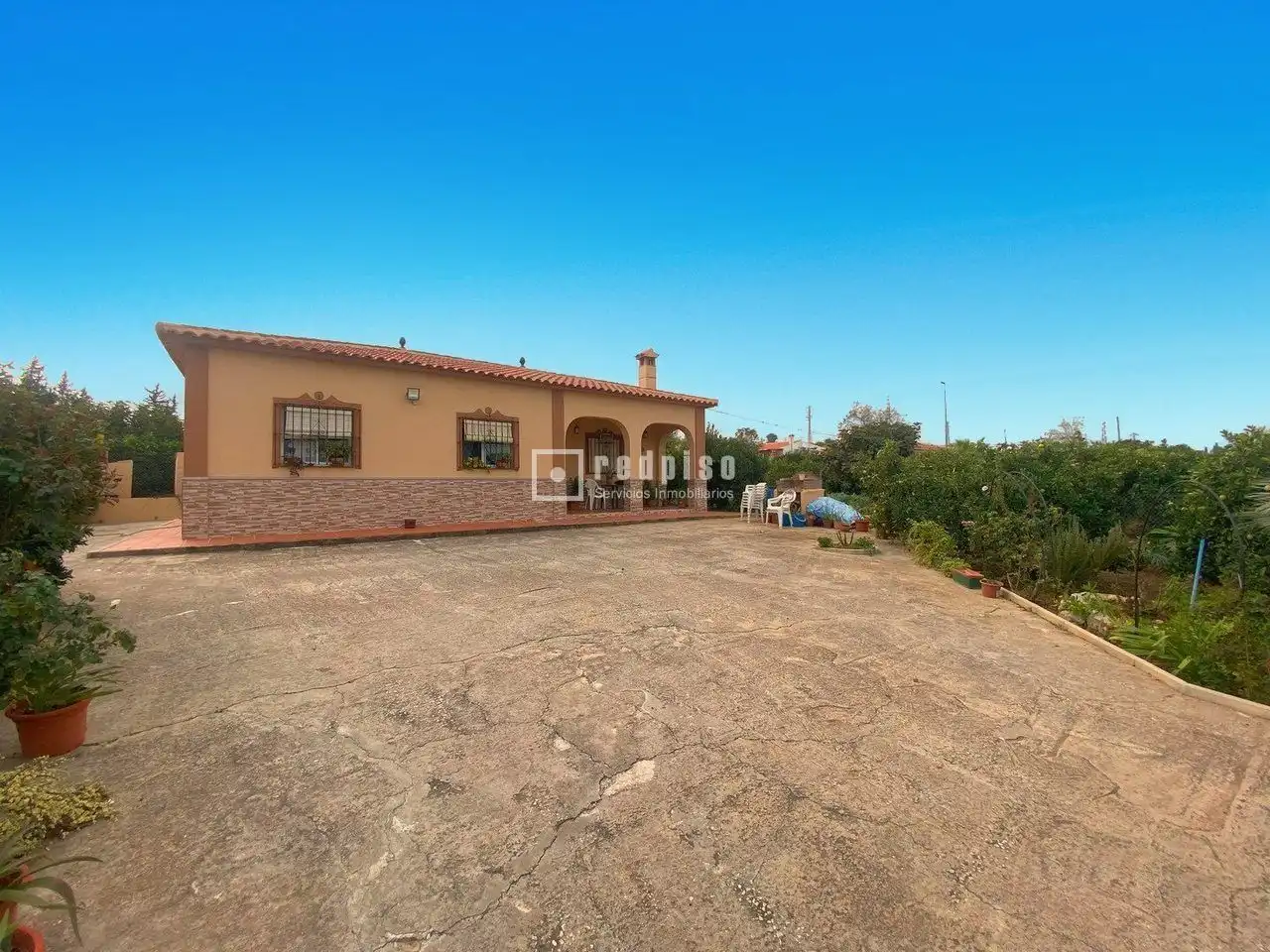 Vista exterior de Casa o xalet en venda en Alhaurín El Grande amb Terrassa i Traster