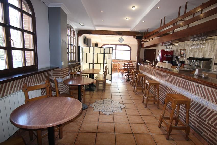 Premises for sale in Asparrena