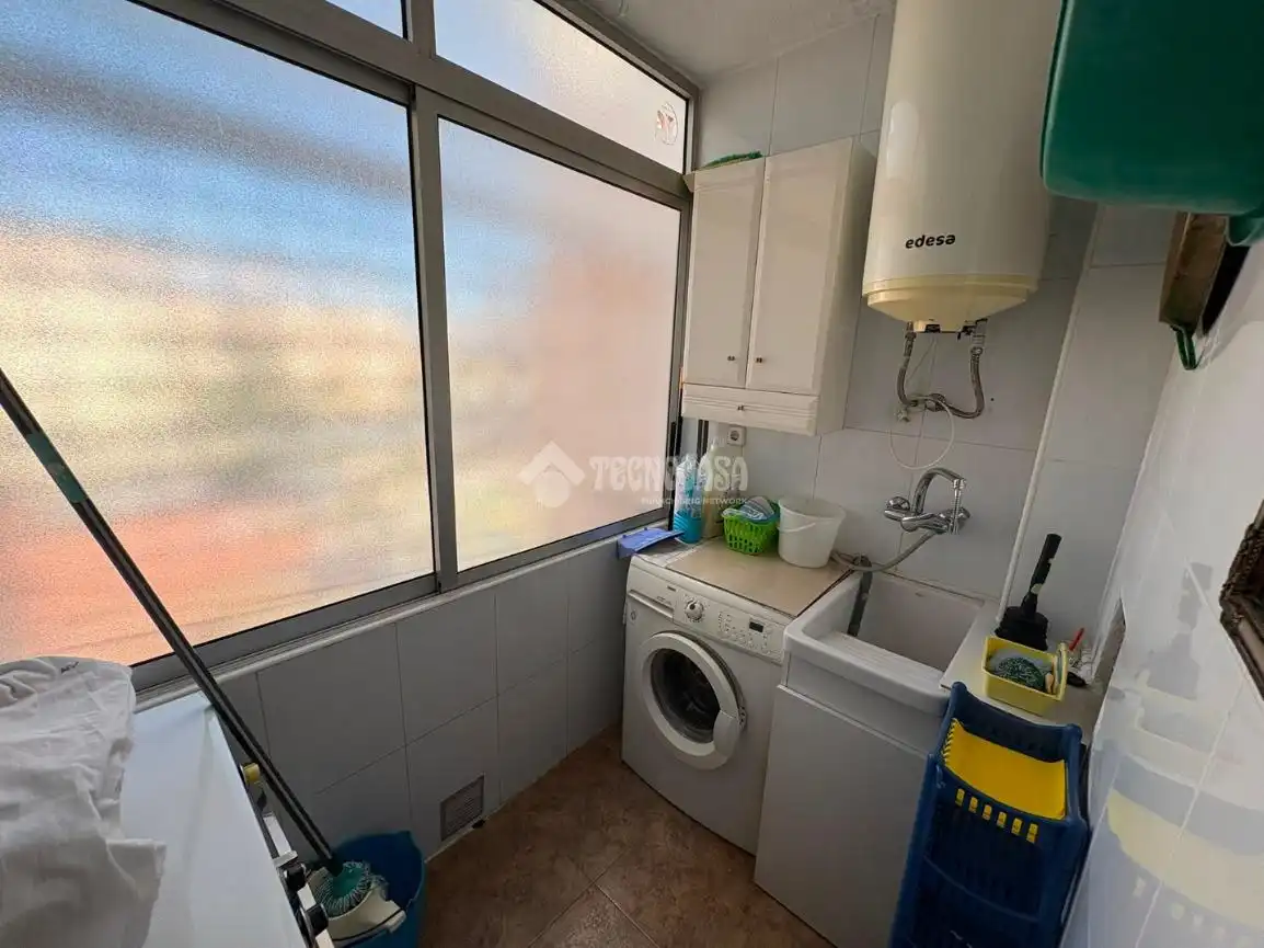 Bedroom of Flat for sale in Alicante / Alacant  with Furnished and Balcony