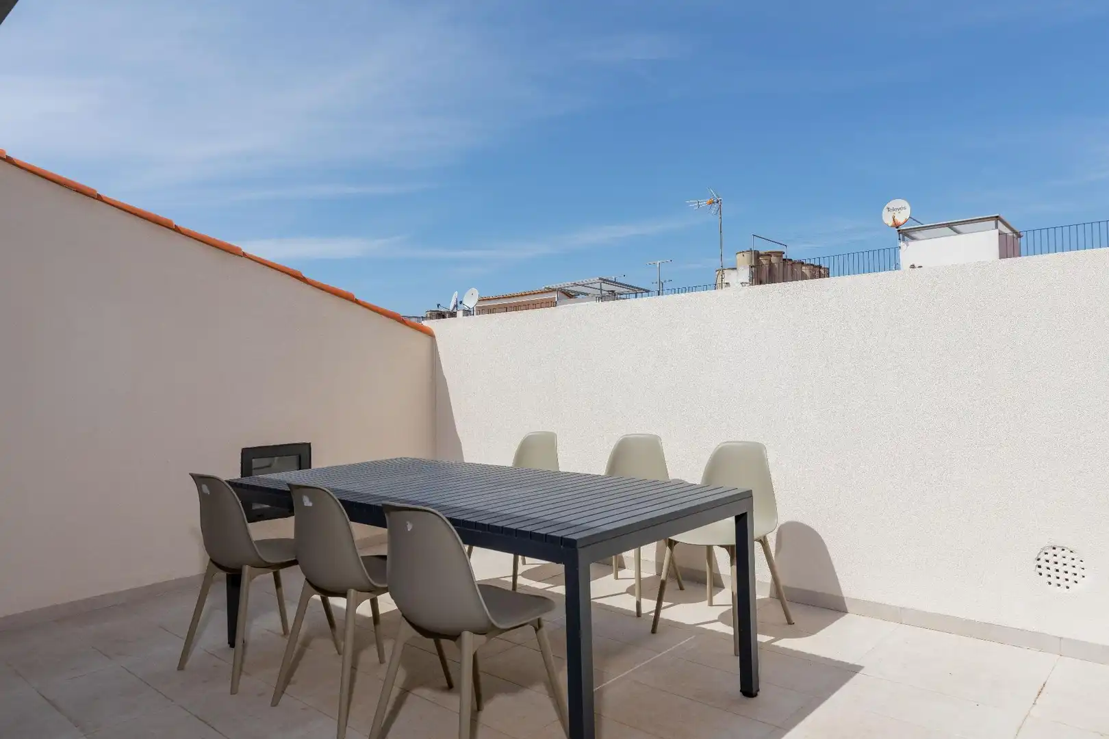 Terrasse von Dachboden zur Miete in Calonge i Sant Antoni mit Klimaanlage, Heizung und Terrasse