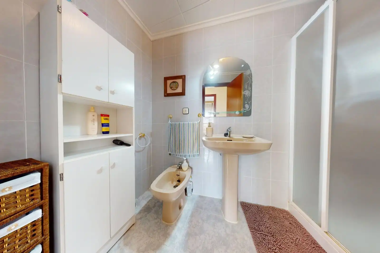 Badezimmer von Wohnungen zur Miete in Los Alcázares mit Klimaanlage, Heizung und Terrasse