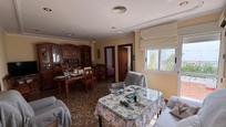 Sala d'estar de Casa o xalet en venda en  Córdoba Capital amb Aire condicionat i Terrassa