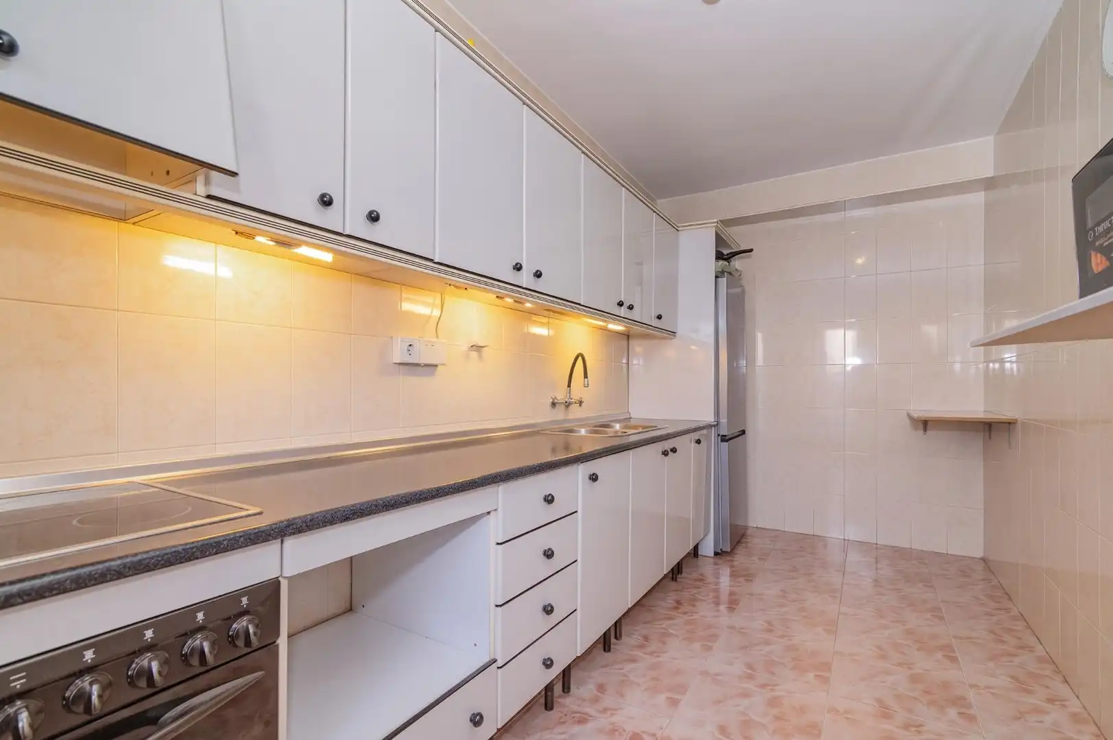 Haus mit Terrasse zum Verkauf in REYES CATOLICOS 3, imagen 32
