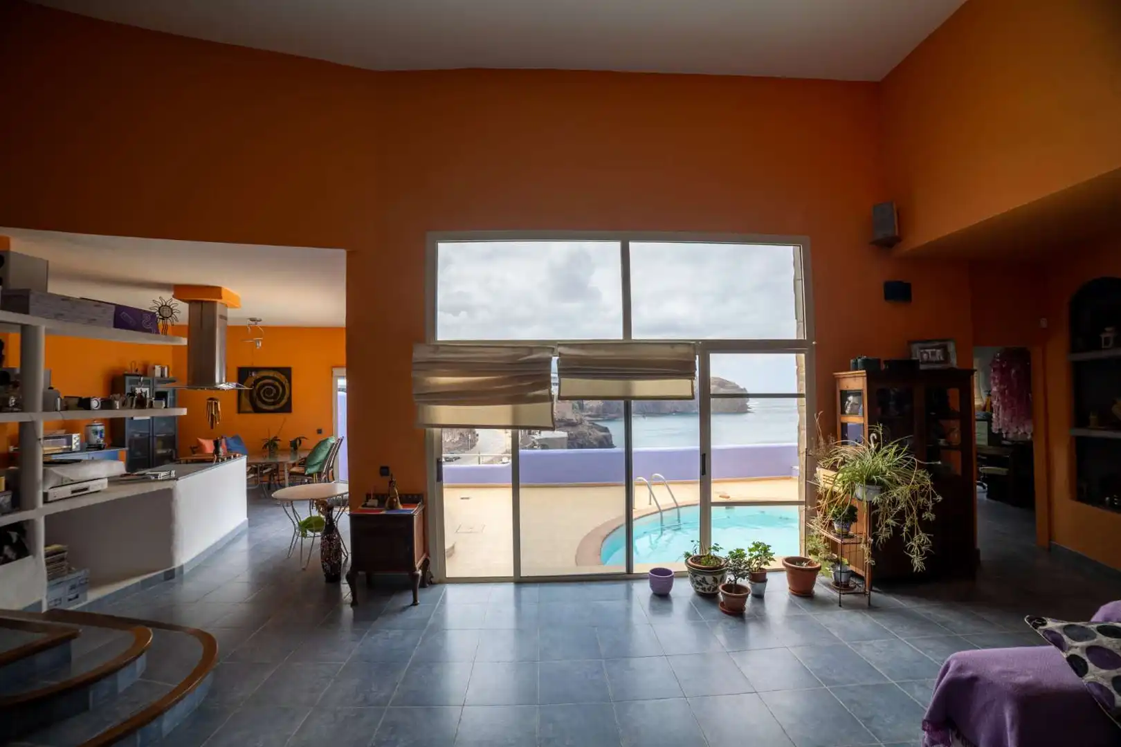 Detached homes for sale in Gáldar  with Terrace, Swimming Pool and Furnished