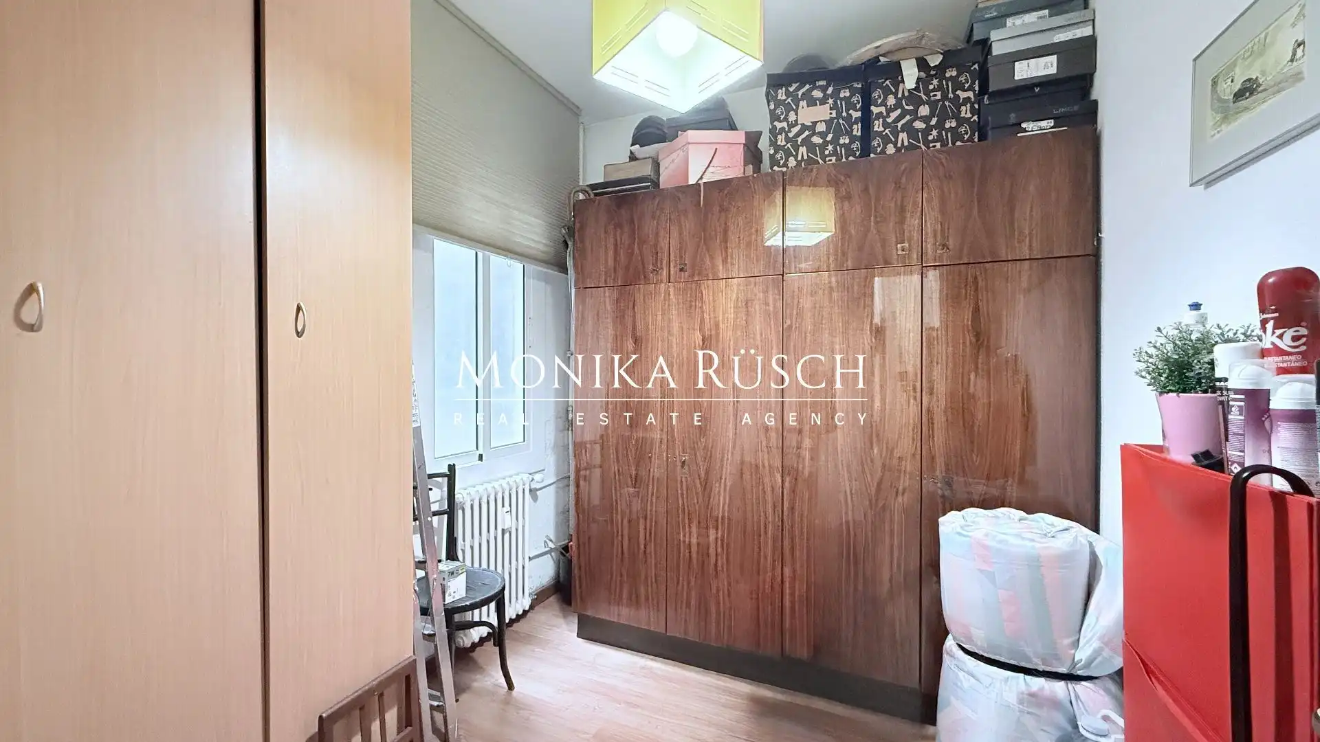 Küche von Wohnung zum Verkauf in Barcelona mit Klimaanlage, Heizung und Terrasse
