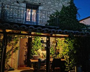 Jardí de Casa o xalet en venda en Bañón amb Calefacció, Terrassa i Traster