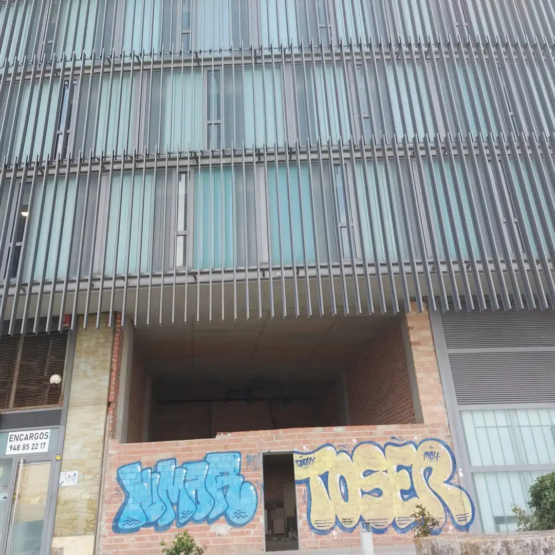Local comercial en venda a Aranguren, imagen 8