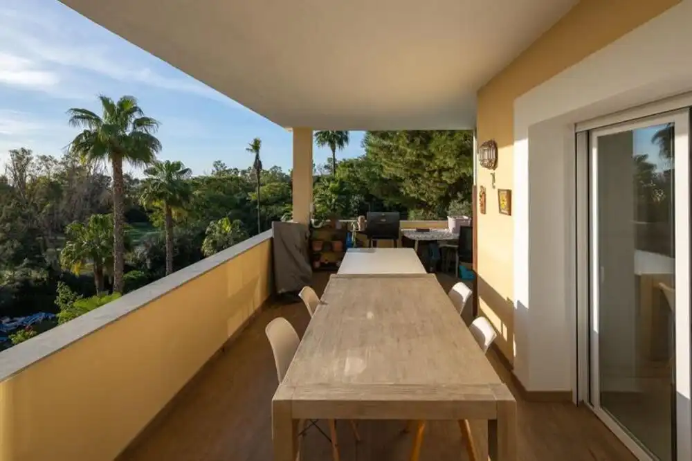 Apartamento con piscina en venta en Benahavís pueblo, imagen 10