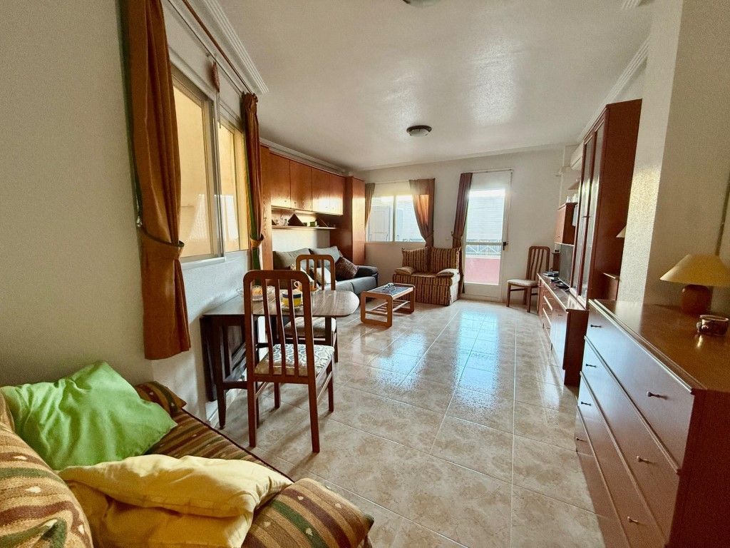 Living room of Apartment for sale in Torrevieja  with Air Conditioner, Swimming Pool and Furnished
