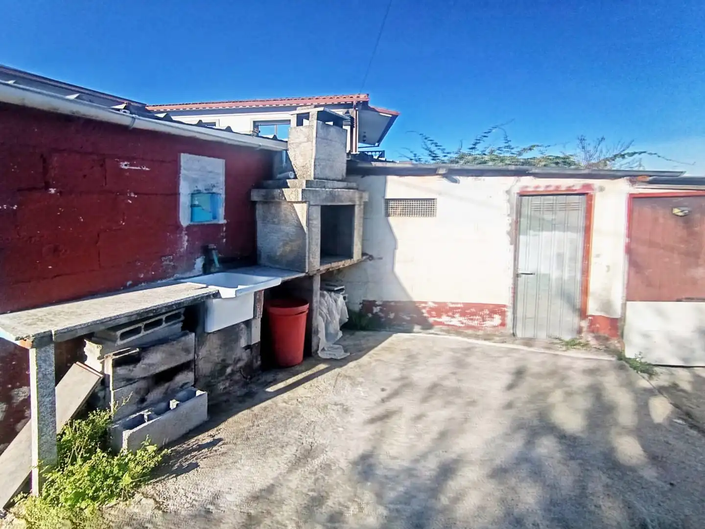 Exterior view of Houses for sale in Vigo   with Heating and Private garden