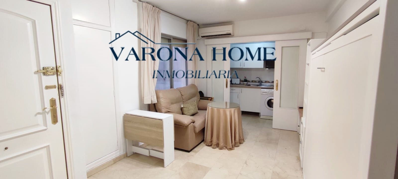 Estudi de lloguer a Calle Villa de Rota, Ciudad Jardín - Zoco