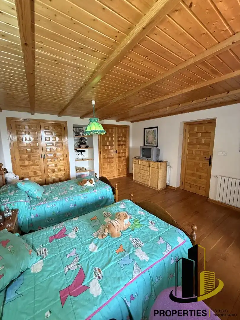 Habitación de Casa o chalet en venta en Linares de Riofrío