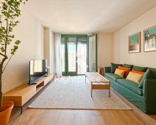 Living room of Flat to rent in  Barcelona Capital  with Air Conditioner, Heating and Terrace