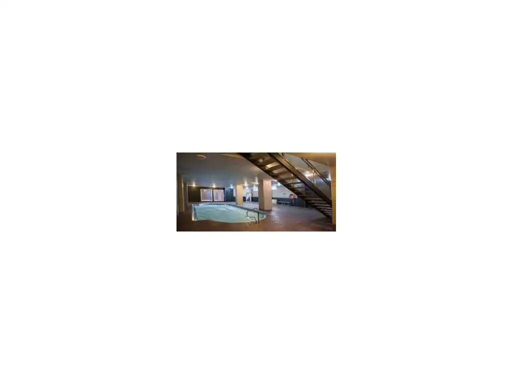 Apartament en venda en Sierra Nevada amb Piscina