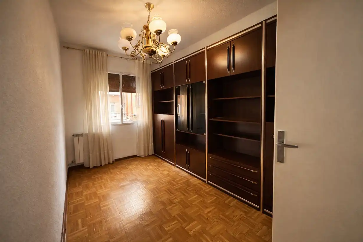 Bedroom of Flat for sale in Madrid  with Terrace and Balcony