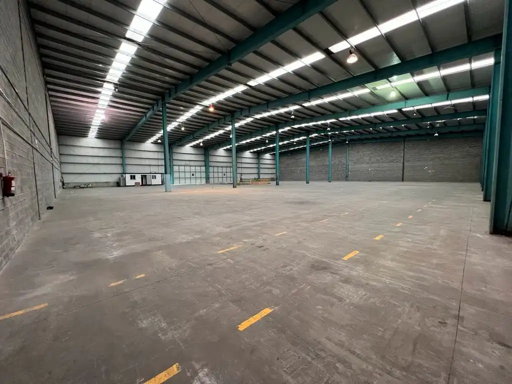 Industriegebäude zur Miete in Rúa dos Carros 22