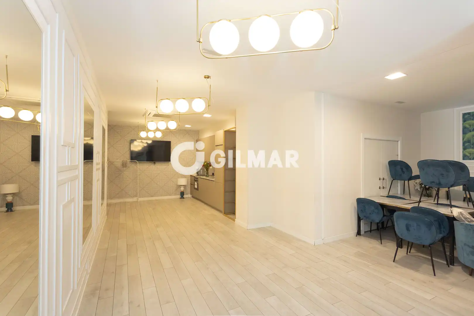 Piso en venta en Madrid con Calefacción, Trastero y Piscina