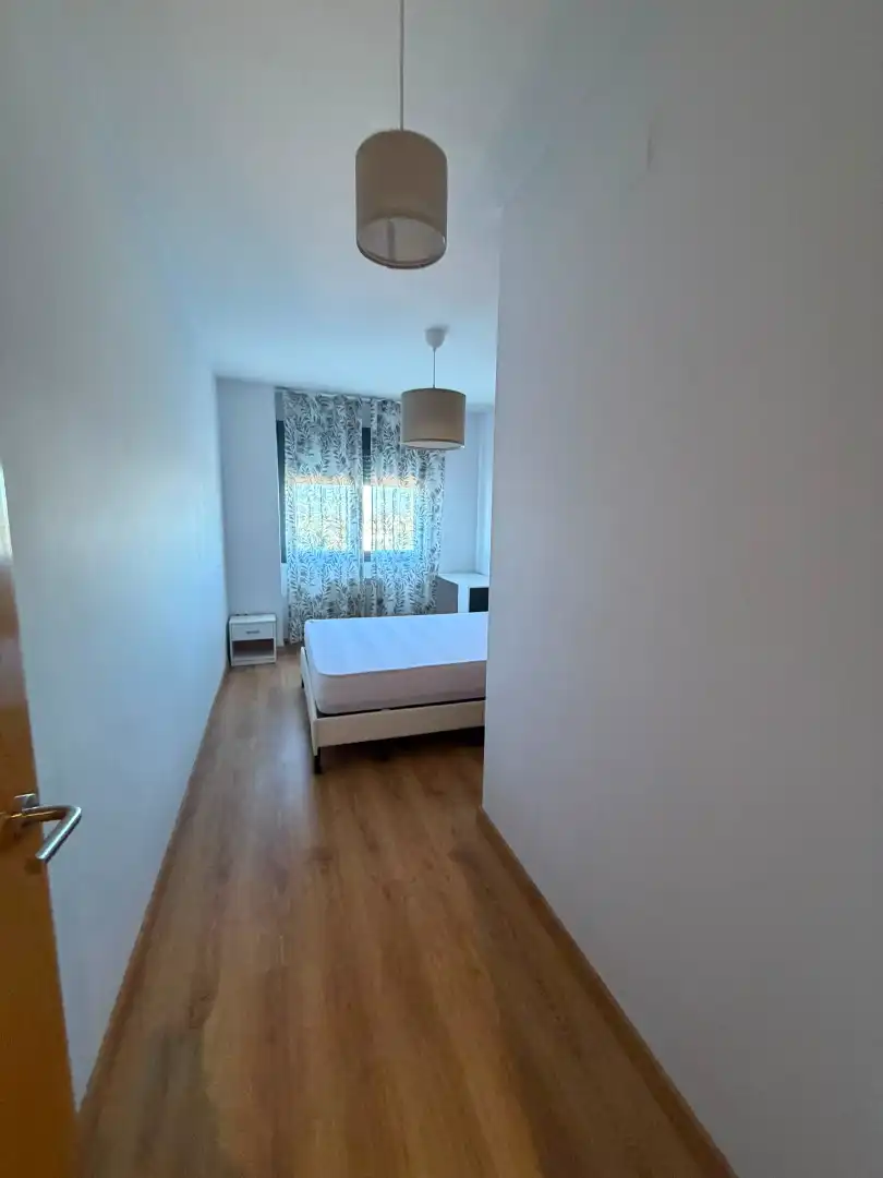 Habitación de Apartamento de alquiler en Ciudad Real con Amueblado
